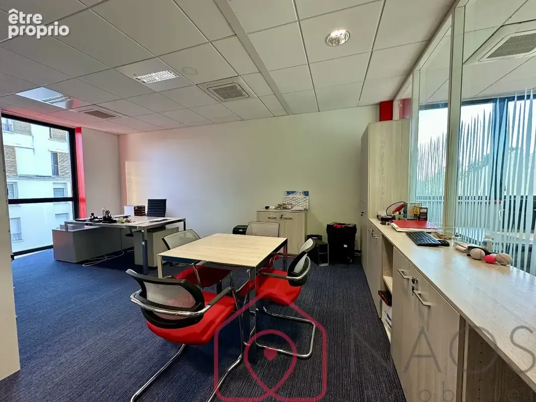 Bureaux de 90 m² superbe prestation. - photo 17