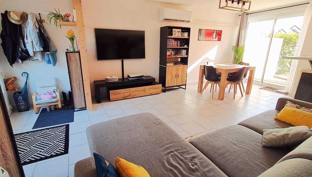 Maison de bourg, 3 chambres - photo 2