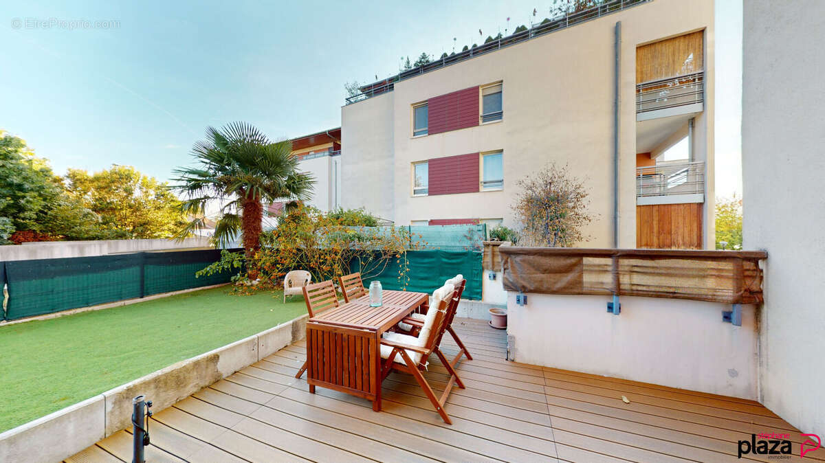 Appartement à VILLE-LA-GRAND