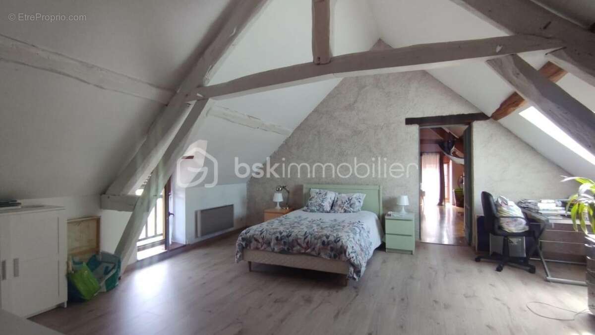 Maison à GERMIGNY-DES-PRES