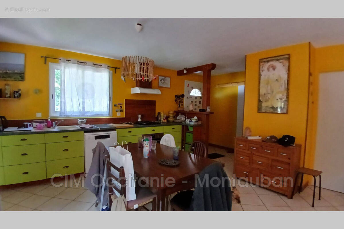 Maison 88 m² à Monteils  - photo 5