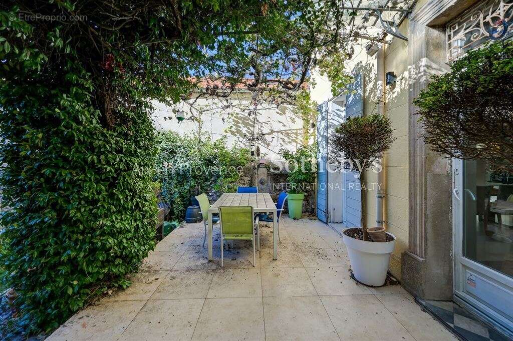 Maison à AIX-EN-PROVENCE