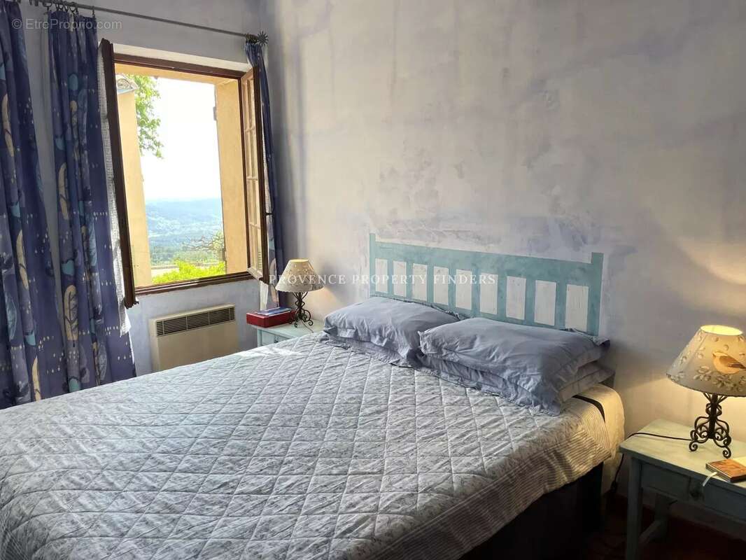 Maison à TOURTOUR