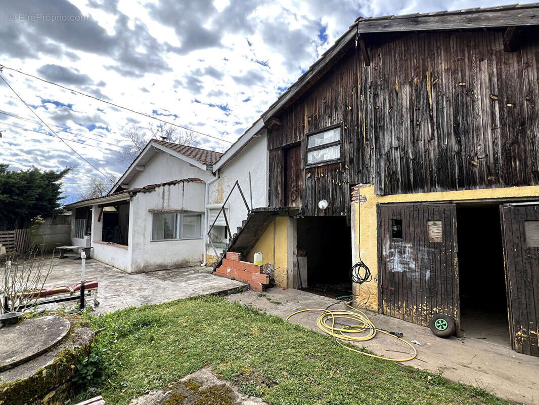 Maison à CASTELMORON-SUR-LOT