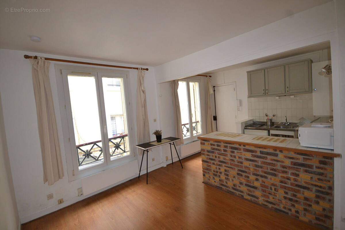 Appartement à PARIS-9E