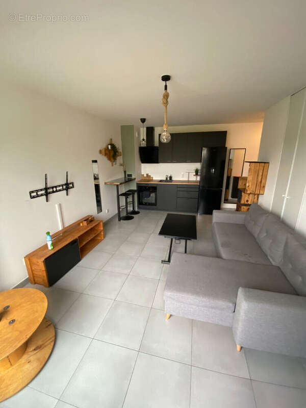 Appartement à CHENNEVIERES-SUR-MARNE