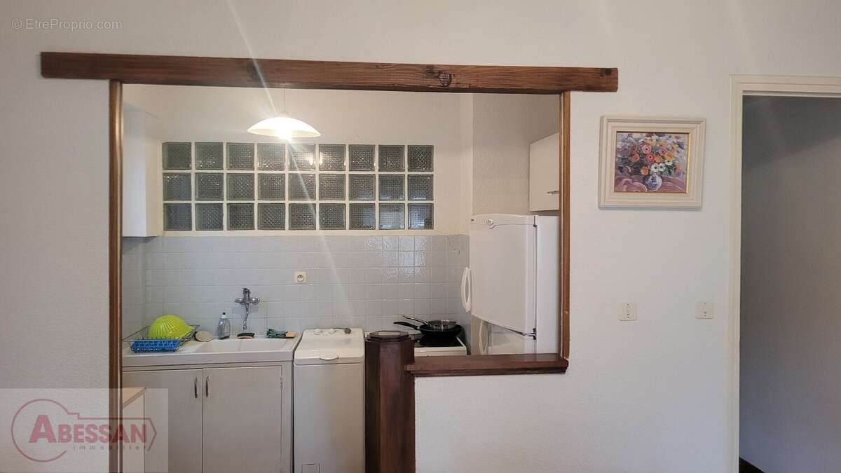 Maison à LARAGNE-MONTEGLIN