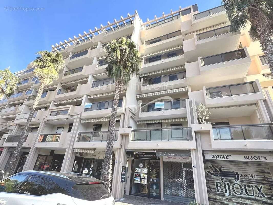 Appartement à LE LAVANDOU