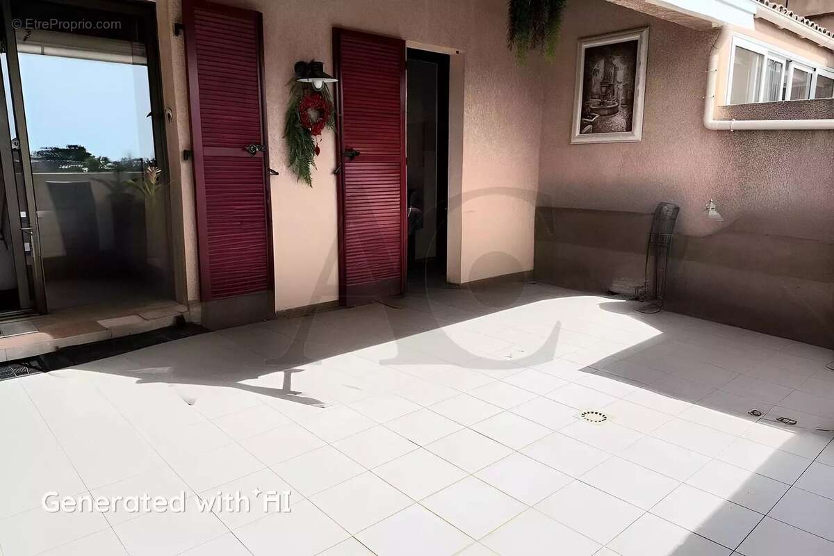 Appartement à VILLENEUVE-LOUBET