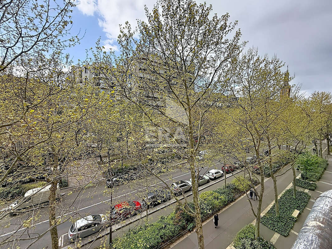 Appartement à PARIS-12E
