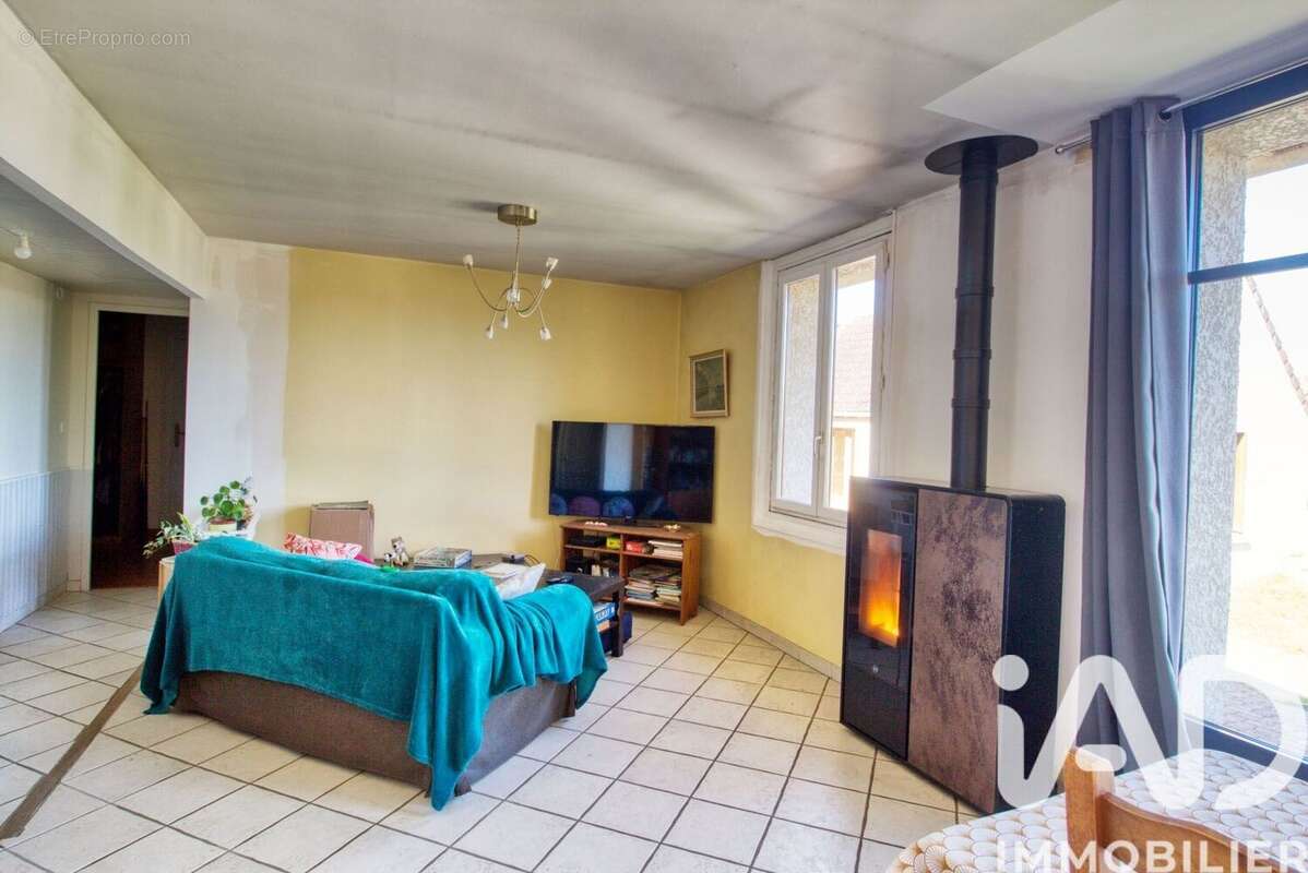 Photo 5 - Maison à VIGNY