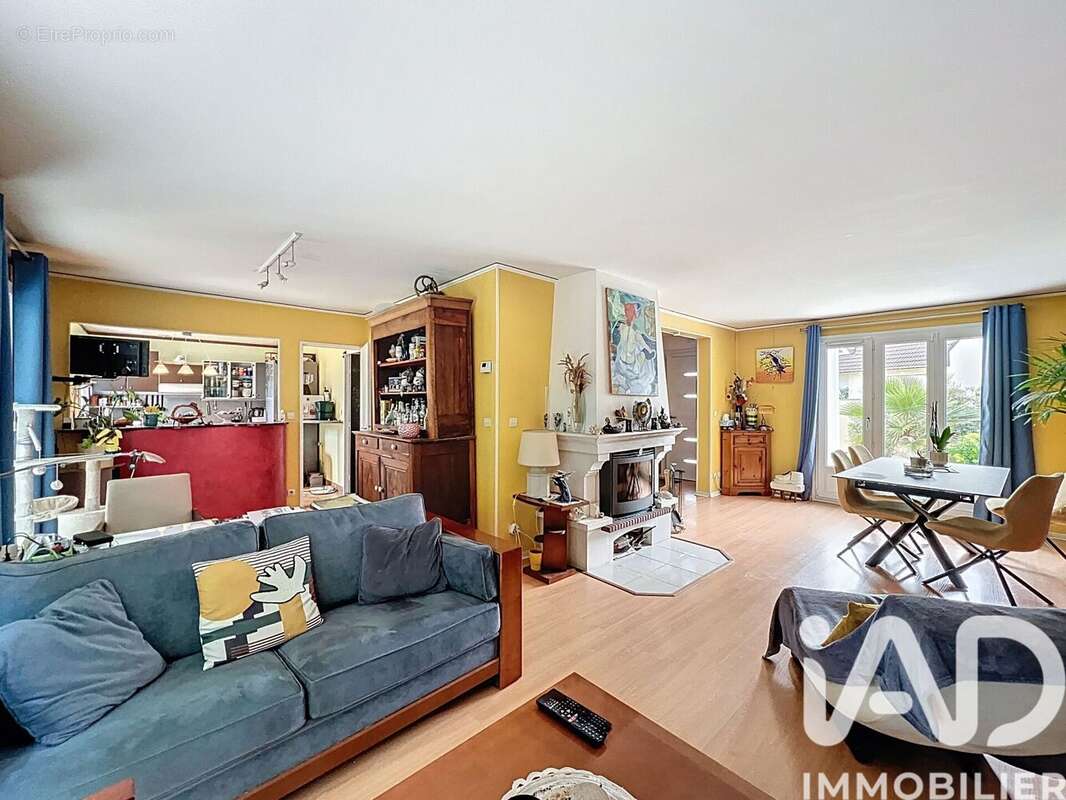 Photo 3 - Maison à BOISSISE-LE-ROI