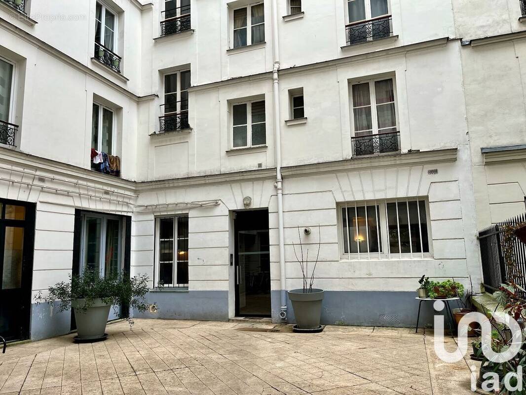 Photo 1 - Appartement à PARIS-18E