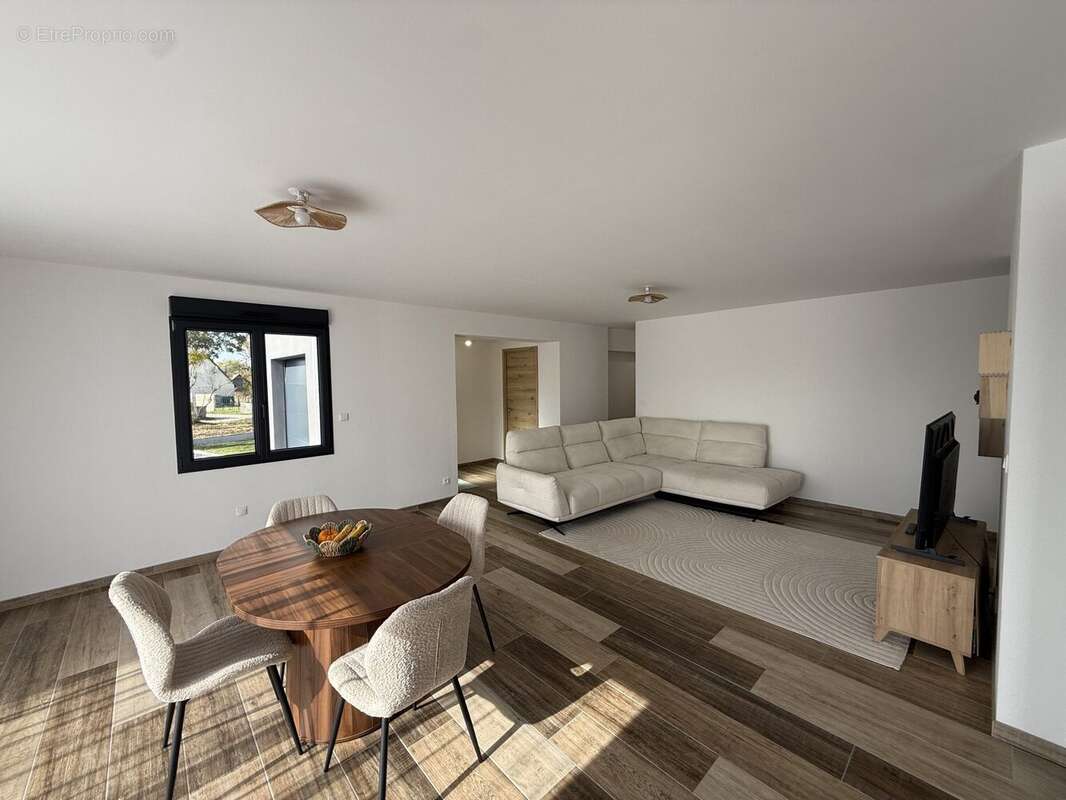 Maison à SAINT-AUBIN-SUR-GAILLON