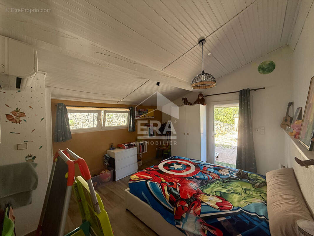 Maison à SAINT-MAXIMIN-LA-SAINTE-BAUME