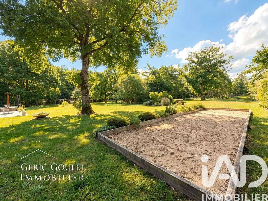 Maison 204 m² à Clairefontaine-En-Yvelines  - photo 5