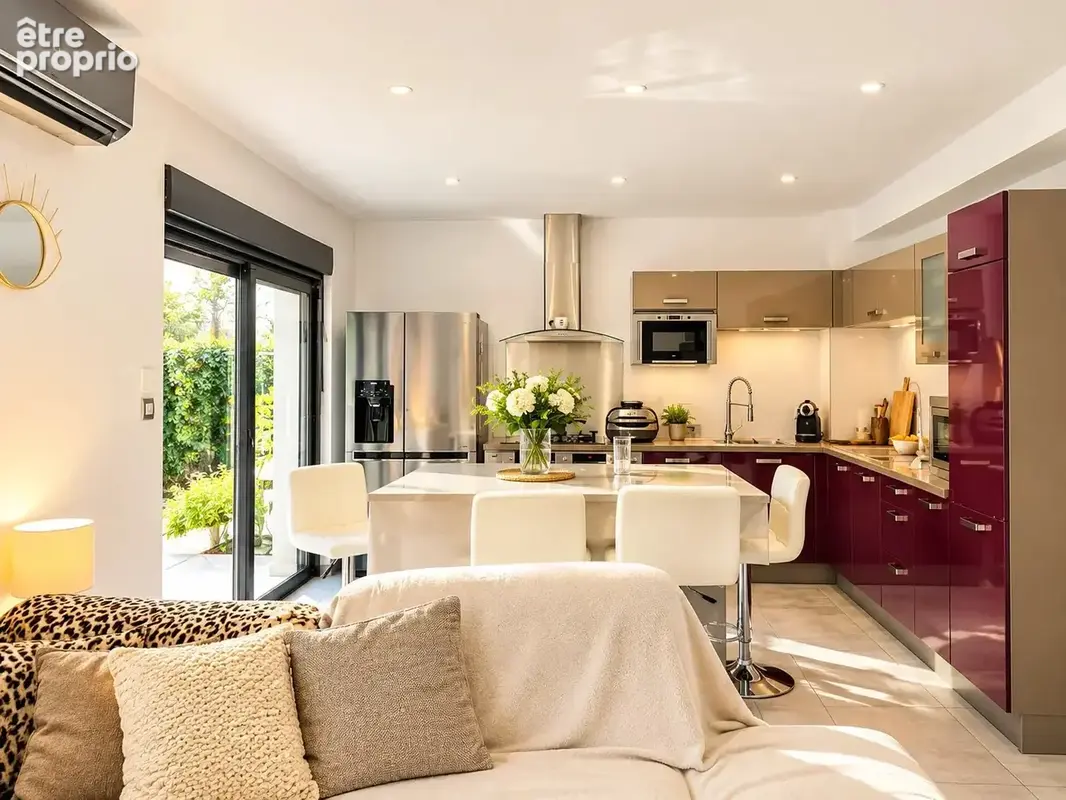 Joinville-le-Pont, Maison moderne avec terrasses et jardin - photo 3