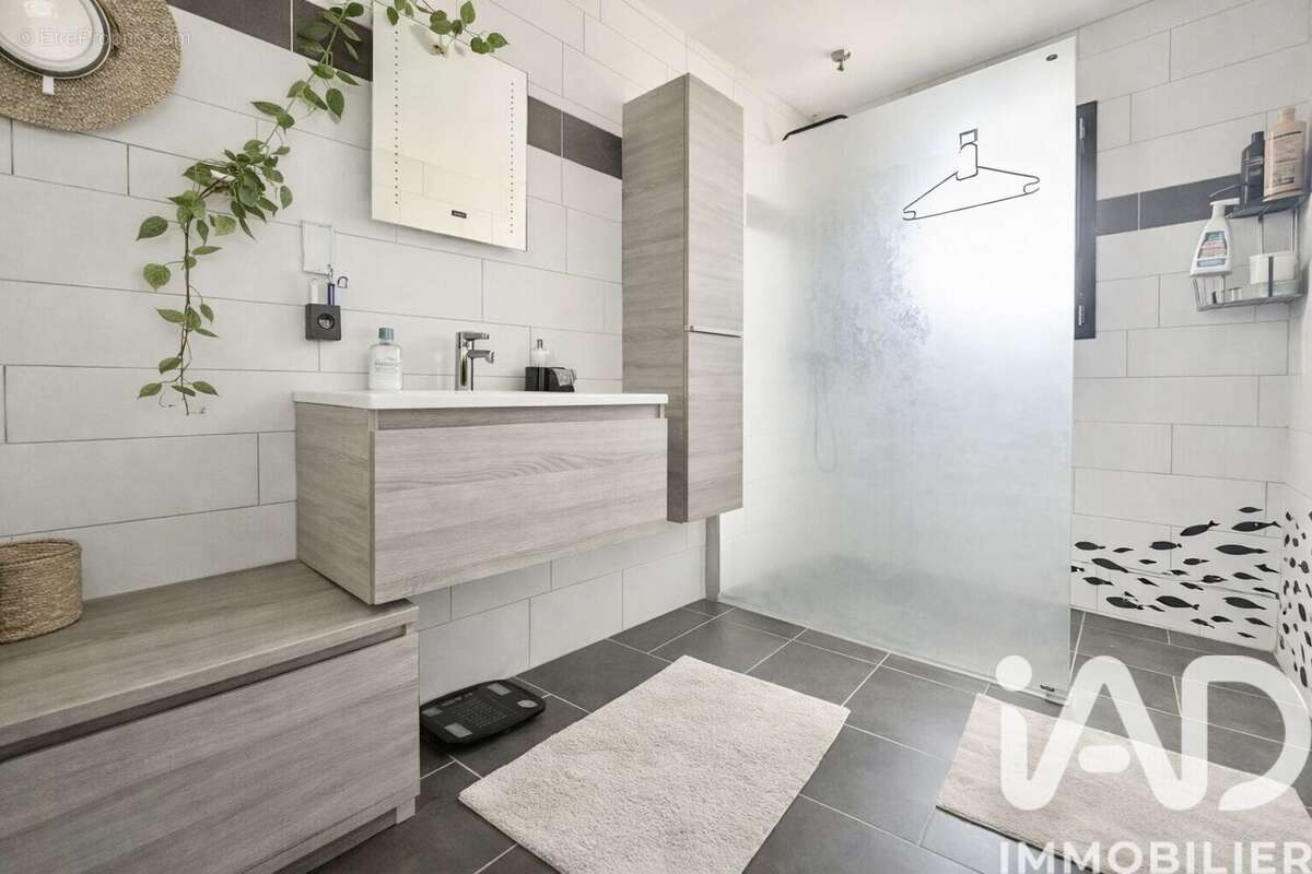 Photo 7 - Maison à MONTNER