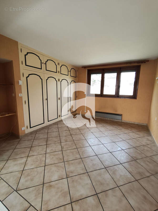 Maison 110 m² à Soissons  - photo 4