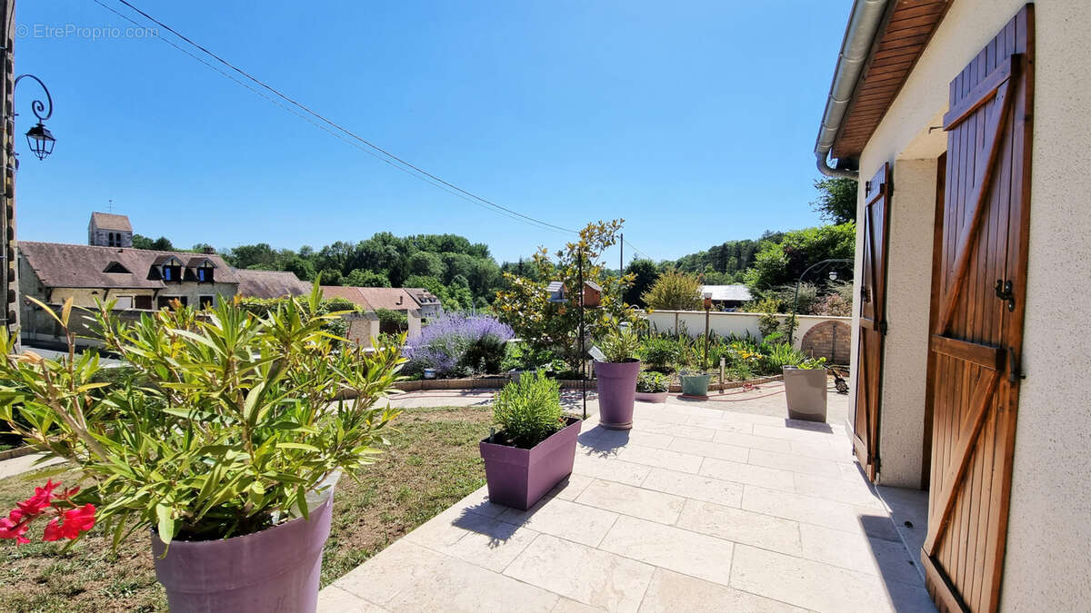 Maison à ABBEVILLE-LA-RIVIERE