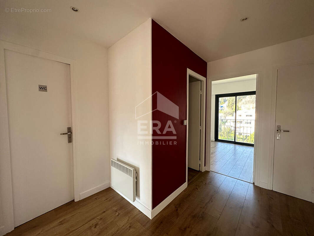 Appartement à VENCE