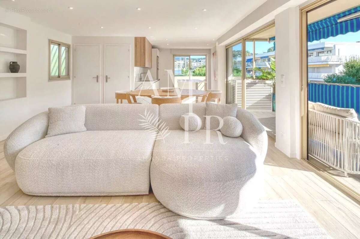 Appartement à CANNES