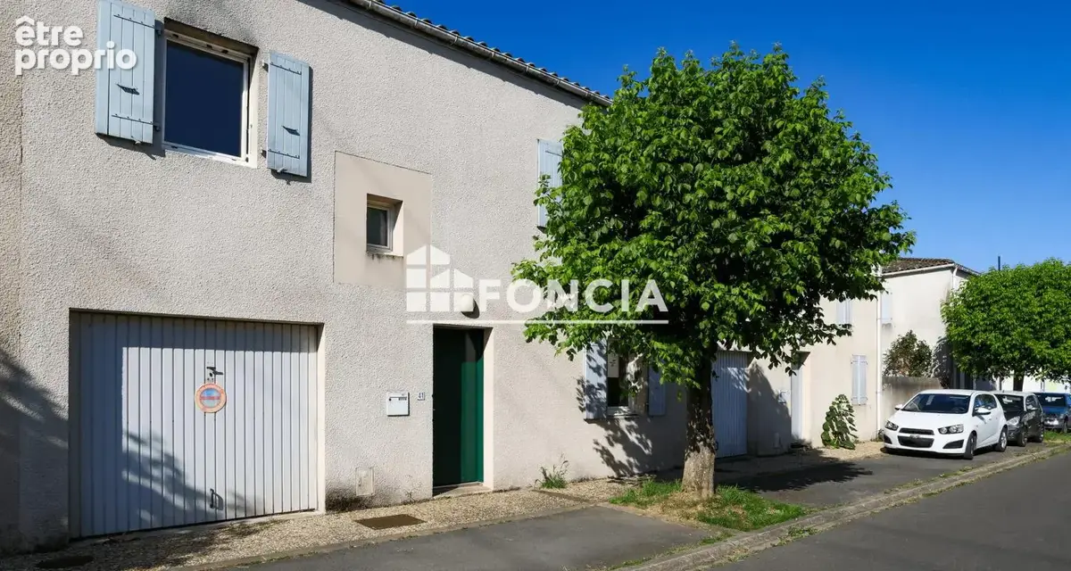 Maison à ECHILLAIS