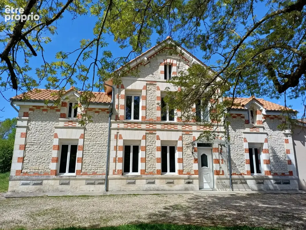 Photo 1 - Maison à SAINT-GERMAIN-DE-VIBRAC