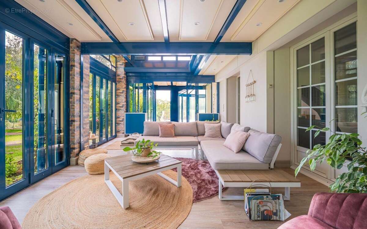 Maison à YVRE-L&#039;EVEQUE