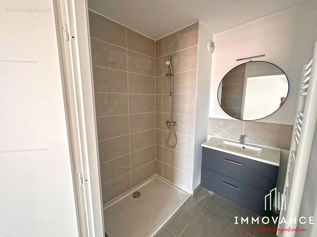 Appartement à LATTES