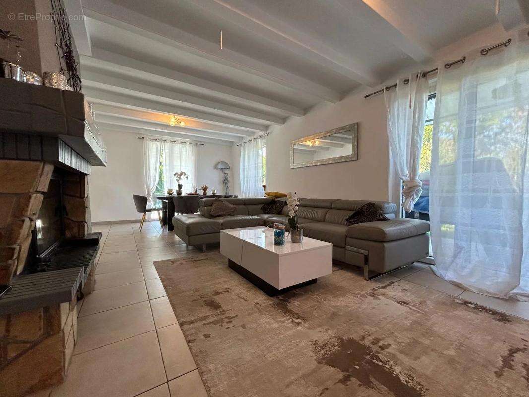 Maison à BONS-EN-CHABLAIS