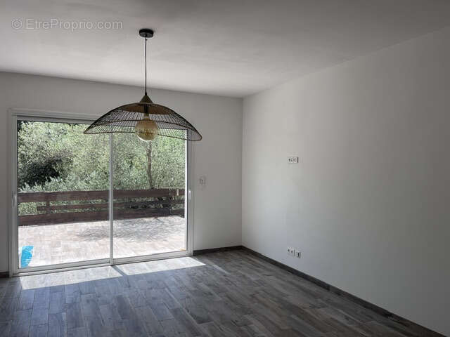 Maison individuelle avec garage - photo 3