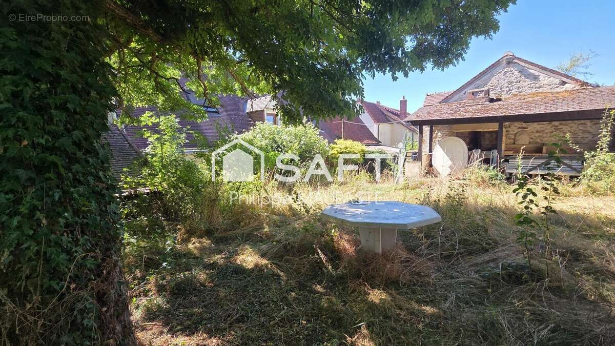 Maison 138 m² à Chateauneuf-Val-De-Bargis  - photo 9