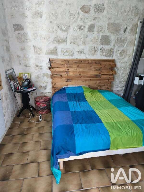 Maison 100 m² à Saint-Gilles  - photo 8