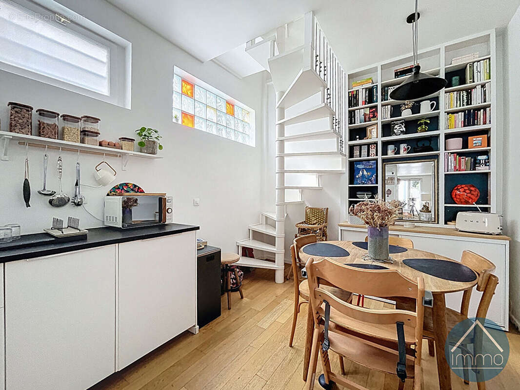 Appartement à ASNIERES-SUR-SEINE