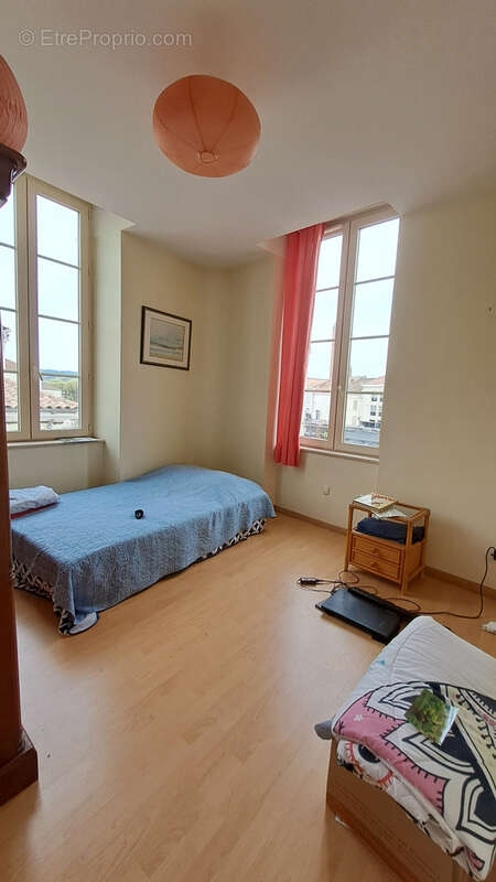 Appartement à VILLENEUVE-SUR-LOT