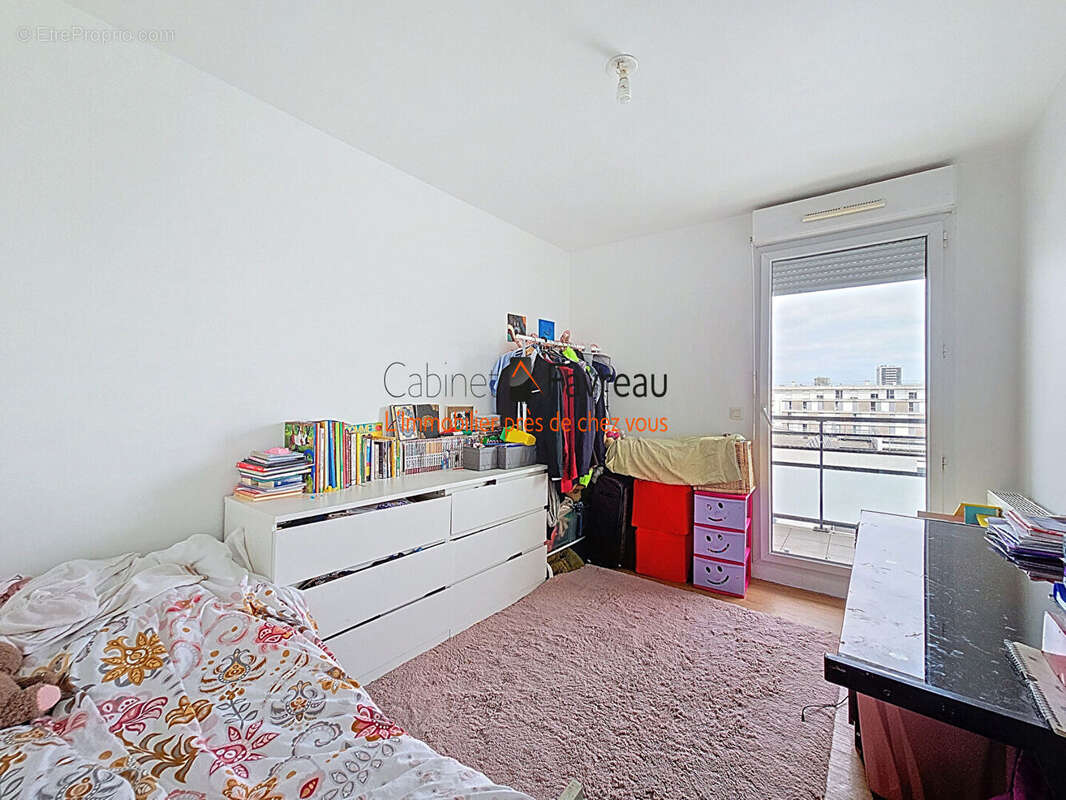 Appartement à FRESNES