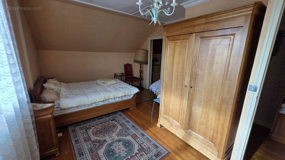 Maison à TREMBLAY-EN-FRANCE