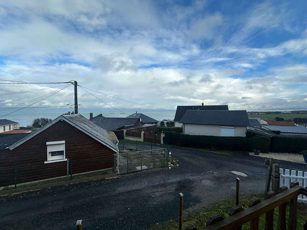 Maison à SAINT-COME-DE-FRESNE