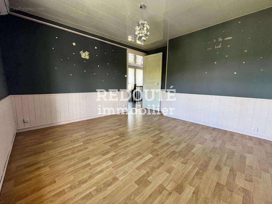 Maison à SAINT-JEAN-SUR-TOURBE