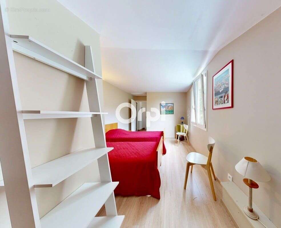 Grande villa familiale avec piscine, dépendance et potentiel locatif - photo 23