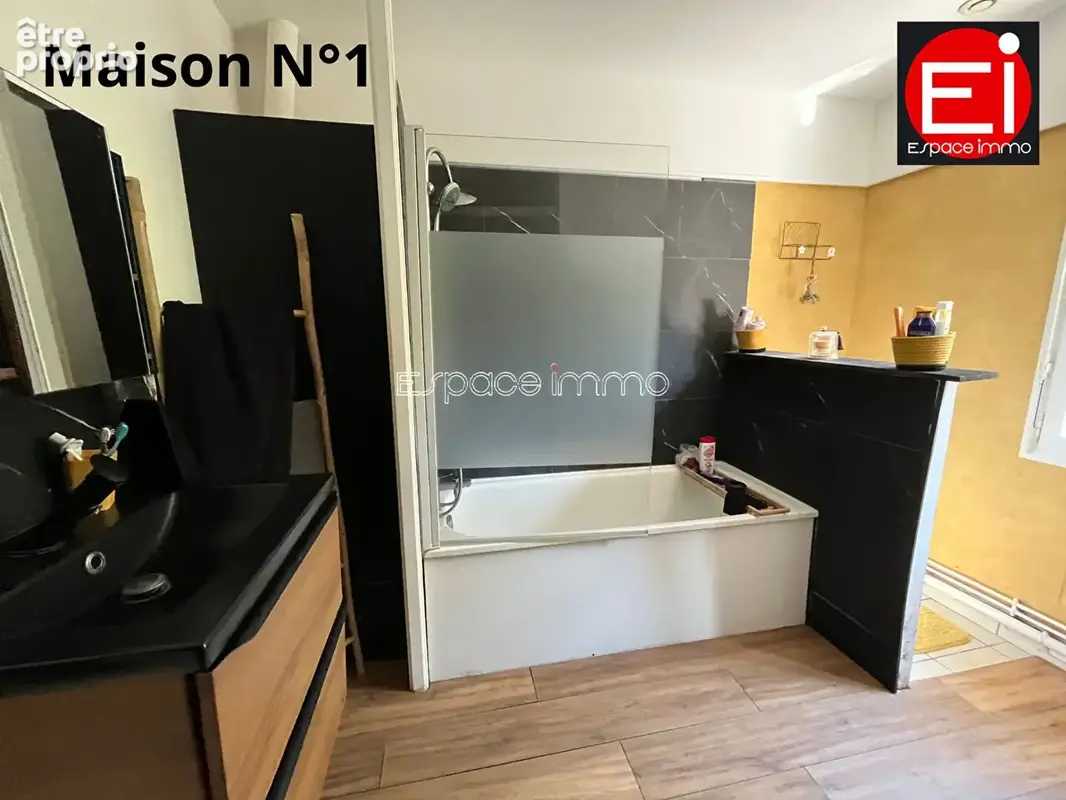 Ensemble immobilier de deux maisons - loue et libre - canteleu - 57m² + 67m² - jardin - photo 6