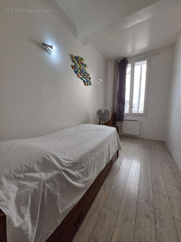Appartement à MARSEILLE-2E
