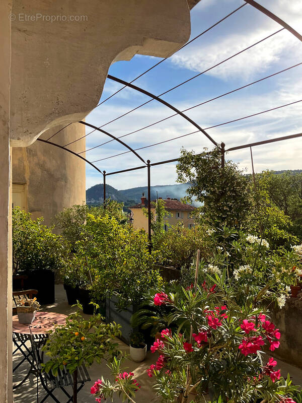 Maison de village atypique - photo 1