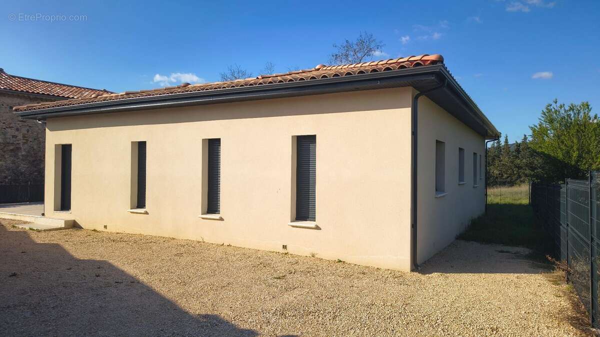 Maison à VALLON-PONT-D'ARC