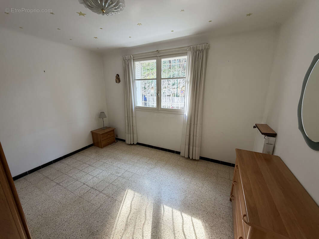 Appartement à MARSEILLE-9E