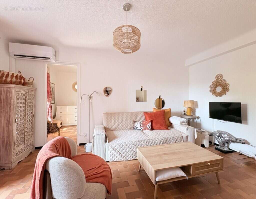 Appartement à SAINT-RAPHAEL
