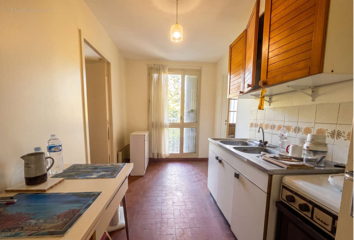 Appartement à MARSEILLE-13E