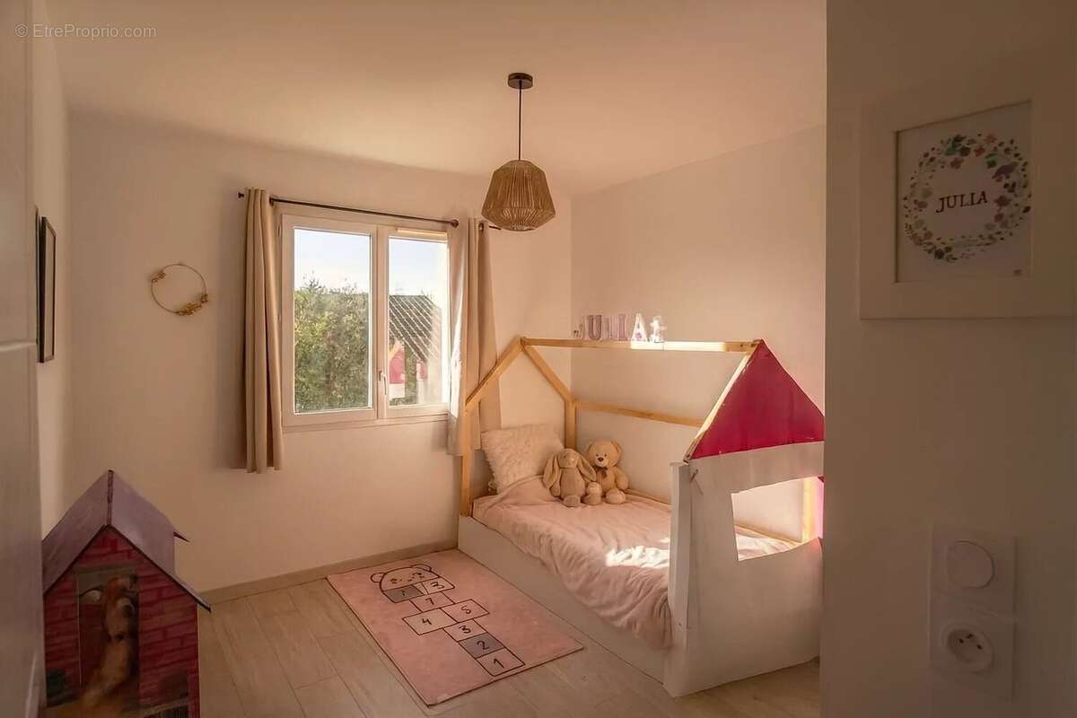 Maison à SALLEBOEUF