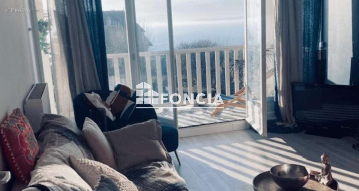 Appartement à TROUVILLE-SUR-MER